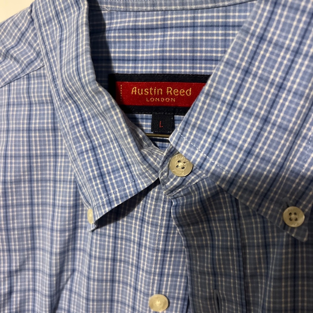 Austin Reed Large Button Down - Picture 2 of 2